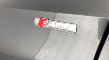 2025 Audi TFSI S line Sportback S Tronic Euro 6 5-door (Grey) - Image: 40