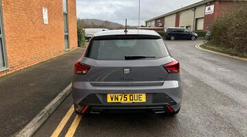 2026 SEAT 1.0 TSI FR Sport Euro 6 5-door (Grey) - Image: 11