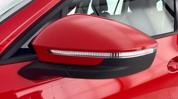 2025 Volkswagen ETSI MHEV Life DSG Euro 6 5-door (Red) - Image: 36