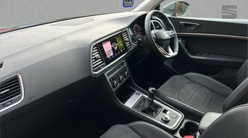 2022 SEAT TSI EVO FR Euro 6 5-door (Black) - Image: 2