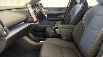 2025 Volvo Single Motor Extended Range 69kWh Plus Auto 5-door (Black) - Image: 35