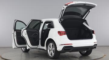 2025 Audi TFSI CoD 35 S line S Tronic Euro 6 5-door (White) - Image: 11