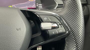 2024 Škoda 2.0 TDI SportLine Plus DSG Euro 6 5-door (Silver) - Image: 24