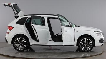 2025 Škoda 1.0 TSI Monte Carlo Edition DSG Euro 6 5-door (White) - Image: 11