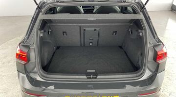 2023 Volkswagen ETSI MHEV R-Line DSG Euro 6 5-door (Grey) - Image: 31