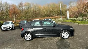 2022 Audi 1.0 TFSI 25 Sport Sportback Euro 6 5-door (Black) - Image: 4