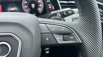 2025 Audi 4.0 TFSI V8 Black Edition Tiptronic quattro Euro 6 5-door (White) - Image: 36