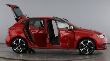 2024 SEAT 1.0 TSI FR Sport Euro 6 5-door (Red) - Image: 10