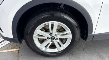 2022 Audi TFSIe 45 Technik S Tronic Euro 6 5-door 13kWh (White) - Image: 31