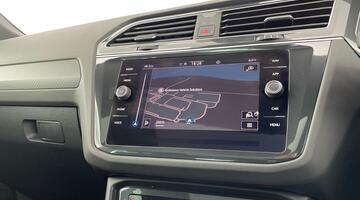 2022 Volkswagen TSI R-Line DSG Euro 6 5-door (Grey) - Image: 16