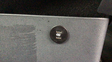 2025 Ford 2.0 320 EcoBlue Trend Crew Van LH1 Euro 6 5-door (White) - Image: 24