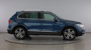 2020 Volkswagen TSI Elegance DSG Euro 6 5-door (Blue) - Image: 4