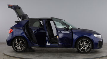 2025 Audi TFSI 35 Black Edition Sportback S Tronic Euro 6 5-door (Blue) - Image: 10
