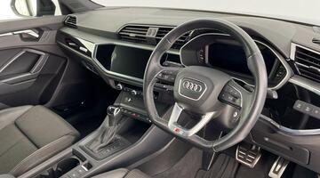 2022 Audi TFSIe 45 Black Edition S Tronic Euro 6 5-door 13kWh (Blue) - Image: 6