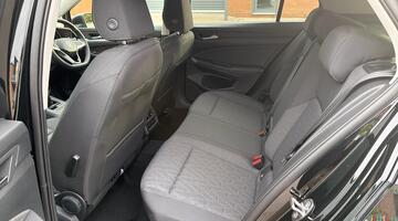 2025 Volkswagen TSI Match Euro 6 5-door (Black) - Image: 15