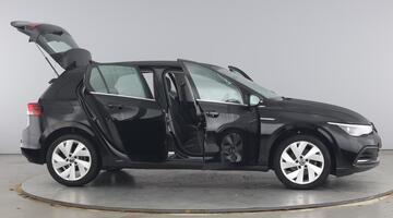 2024 Volkswagen TSI Style Euro 6 5-door (Black) - Image: 10