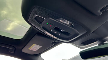 2025 Audi 2.0 TDI Launch Edition Plus S Tronic quattro Euro 6 5-door (Black) - Image: 28