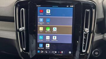 2025 Volvo 2.0 B4 MHEV Plus DCT Auto Euro 6 5-door (Blue) - Image: 32