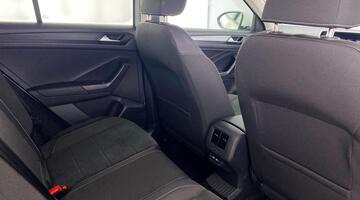 2022 Volkswagen 1.0 TSI Style Euro 6 5-door (White) - Image: 22