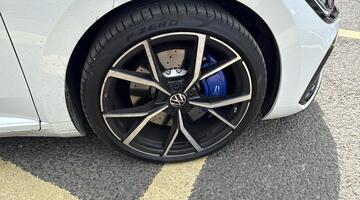 2025 Volkswagen 2.0 TSI R Fastback DSG 4Motion Euro 6 5-door (White) - Image: 13