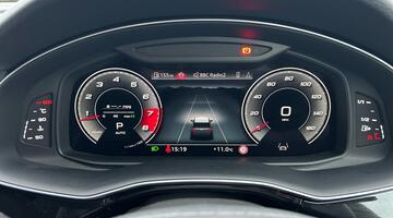 2025 Audi 4.0 TFSI V8 Black Edition Tiptronic quattro Euro 6 5-door (White) - Image: 39