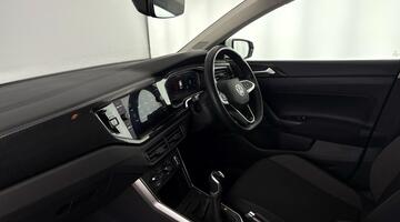 2022 Volkswagen 1.0 TSI Life Euro 6 5-door (White) - Image: 2