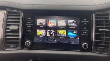 2022 Škoda TSI ACT SE L Executive Euro 6 5-door (7 Seat) (Blue) - Image: 7