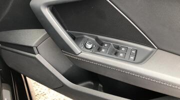 2023 Audi 1.0 TFSI 30 S line Euro 6 4-door (Black) - Image: 23