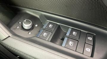 2022 Audi TFSI Sportback S Tronic quattro Euro 6 5-door (Grey) - Image: 19