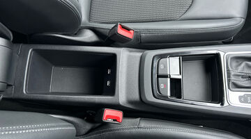 2025 Audi TFSI CoD 35 S line S Tronic Euro 6 5-door (Black) - Image: 31