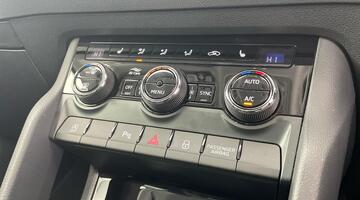 2025 Škoda TSI ACT SE L Edition DSG Euro 6 5-door (White) - Image: 16