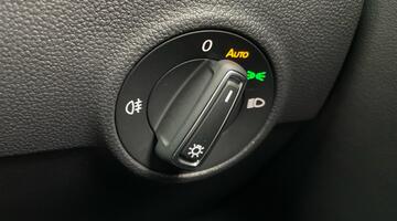 2025 Volkswagen 1.0 TSI Style Euro 6 5-door (Multicolour) - Image: 20