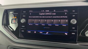 2024 Volkswagen 1.0 TSI R-Line DSG Euro 6 5-door (Black) - Image: 13