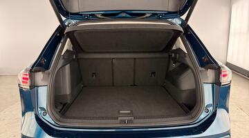 2025 Volkswagen TSI eHybrid 19.7kWh Match DSG Euro 6 5-door (Blue) - Image: 30