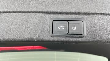 2025 Audi 2.0 e-hybrid5.9kWh Edition 1 S Tronic quattro Euro 6 5-door (Green) - Image: 34