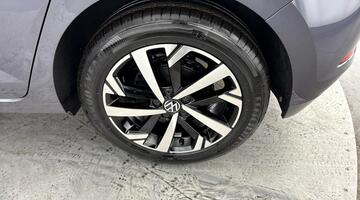 2025 Volkswagen 1.0 TSI Match DSG Euro 6 5-door (Grey) - Image: 32