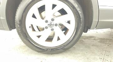 2021 Volkswagen 2.0 TDI Life DSG Euro 6 5-door (Silver) - Image: 31