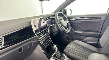 2022 Volkswagen TSI R-Line DSG Euro 6 5-door (White) - Image: 2