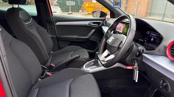 2024 SEAT TSI FR DSG Euro 6 5-door (Red) - Image: 29