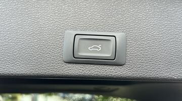 2024 Audi TFSI CoD 35 S line S Tronic Euro 6 5-door (Black) - Image: 20