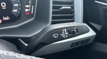 2025 Audi 1.0 TFSI 30 S line Sportback S Tronic Euro 6 5-door (Blue) - Image: 37