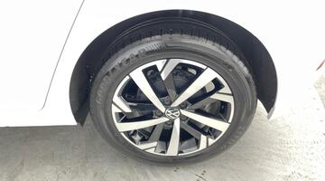2025 Volkswagen 1.0 TSI Match DSG Euro 6 5-door (White) - Image: 29