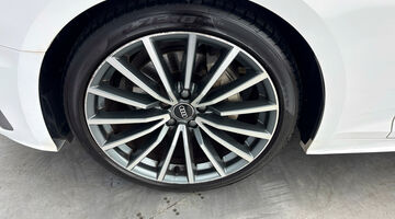 2021 Audi 2.0 TFSI 40 S line S Tronic Euro 6-door (White) - Image: 41