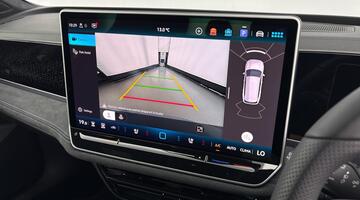 2025 Volkswagen ETSI MHEV R-Line DSG Euro 6 5-door (Multicolour) - Image: 27