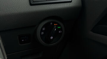 2022 Volkswagen 2.0 TDI T3Highline FWD SWB Euro 6 5-door (White) - Image: 24