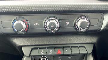 2022 Audi 1.0 TFSI 25 Sport Sportback S Tronic Euro 6 5-door (White) - Image: 14