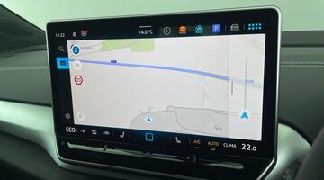 2025 Volkswagen Pro 77kWh Match Auto 5-door (Black) - Image: 24