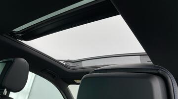 2022 Volkswagen 2.0 TSI R DSG 4Motion Euro 6 5-door (White) - Image: 26