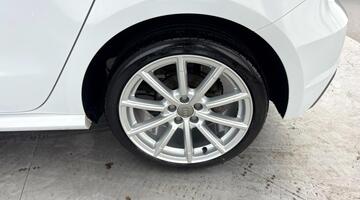 2018 Audi TFSI S line Sportback Euro 6 5-door (White) - Image: 7