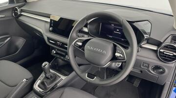 2025 Škoda 1.0 TSI Design Edition Euro 6 5-door (Multicolour) - Image: 6